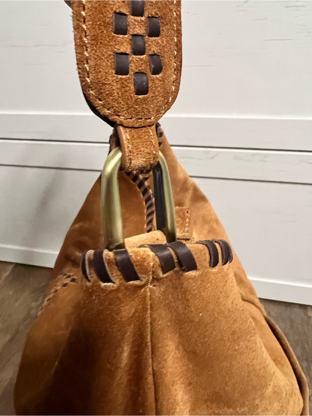 HOBO Harley Suede Bag in Oak Barrel Brown Hand  Stitched Whipstitch w hidepocket - Picture 9 of 16
